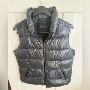 Pajar Felicity Black Down Puffer Vest size M- NWOT